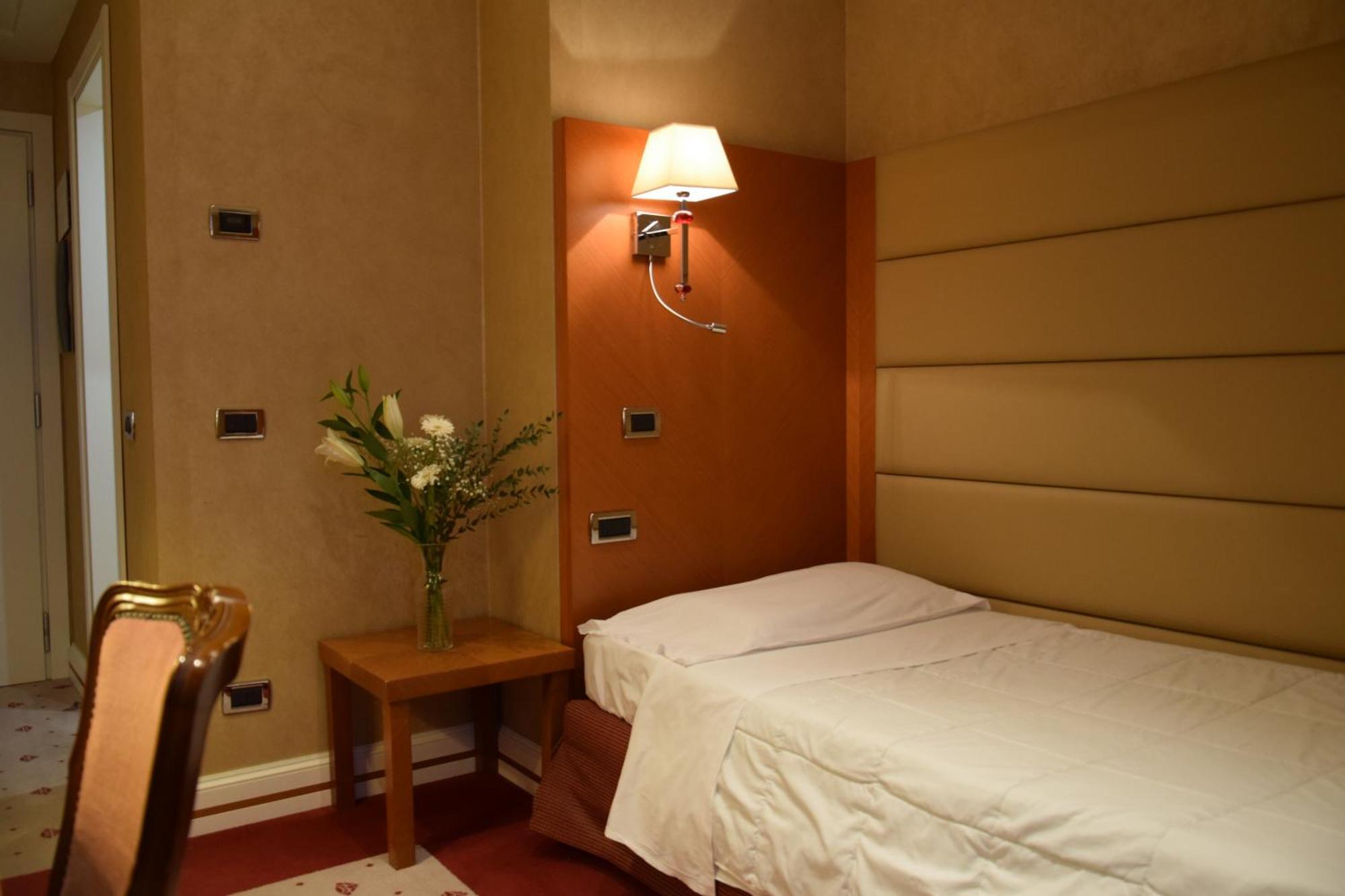 Hotel Perusia Perugia Exterior photo